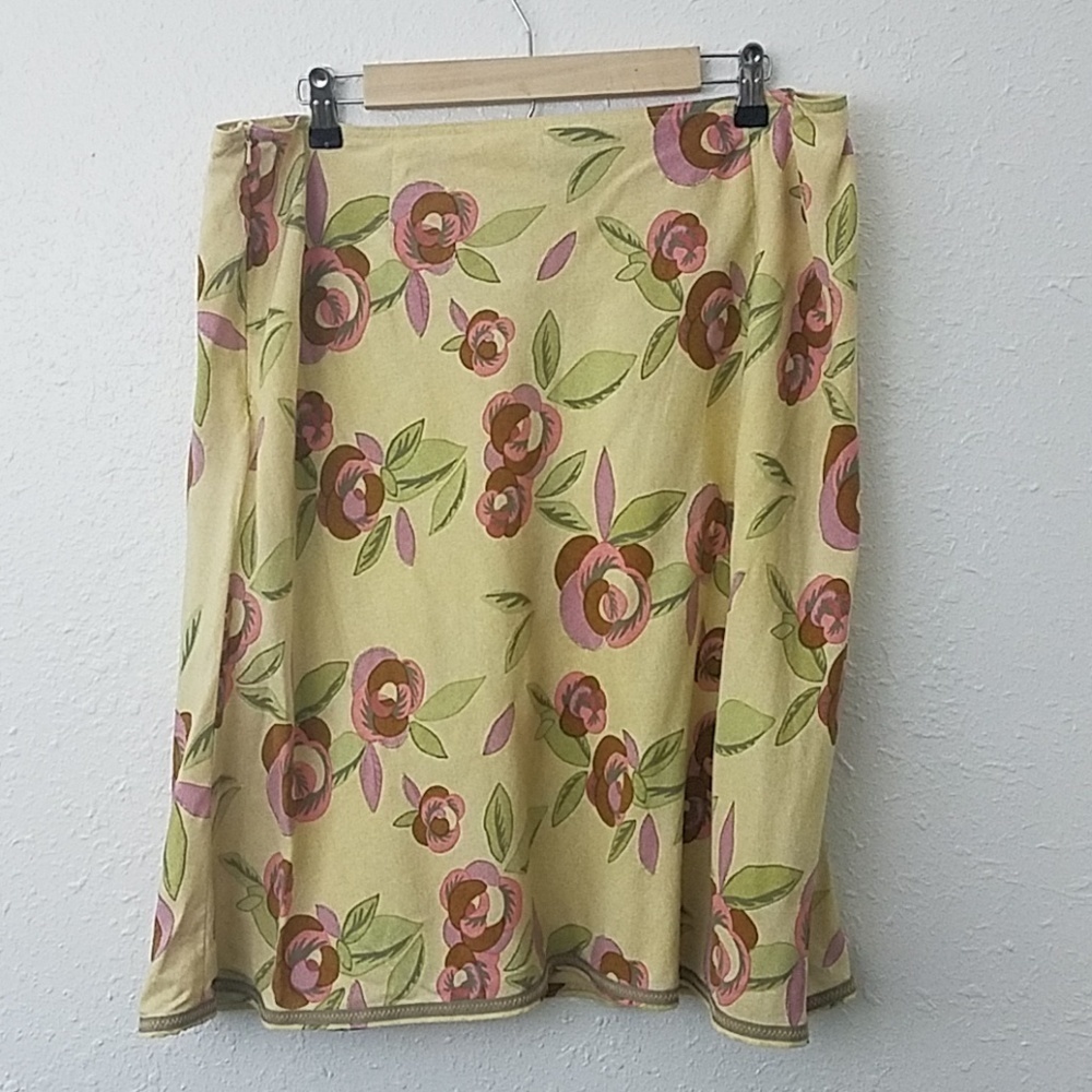 J. Jill Floral A-Line Skirt in Cream, Pink, Green - Picture 6 of 8